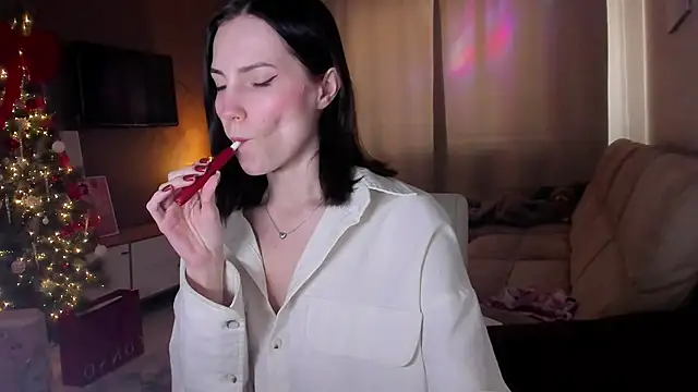 Snapshot of AdeleShinemm chatting on January 16, 5:55 am AdeleShinemm online show from January 16, 5:55 am