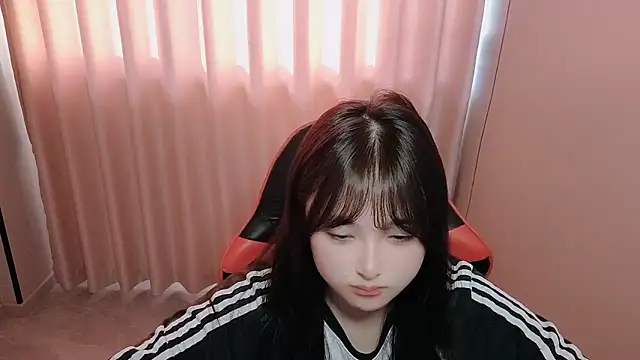 xxz98 online show from April 18, 9:57 am