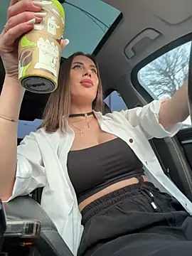  JessyRey  online show from March 5, 5:36 am