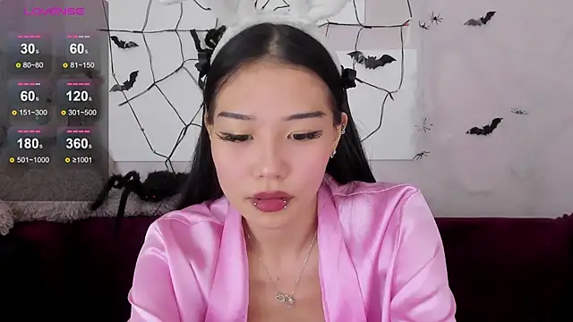 kuro mimi online show from November 9, 4:55 am