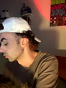 Inside priv online show from October 13, 8:09 pm