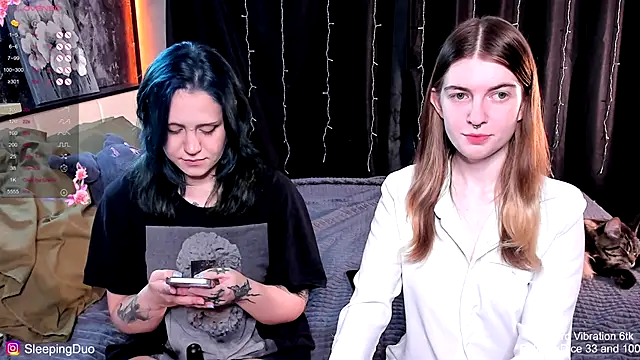 Threesomebabes online show from November 7, 12:05 pm