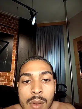 Snapshot of MarcusRain_ chatting on September 14, 9:36 pm MarcusRain online show from September 14, 9:36 pm