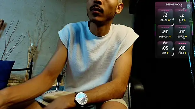 Snapshot of MarcusRain_ chatting on October 26, 7:42 pm MarcusRain online show from October 26, 7:42 pm