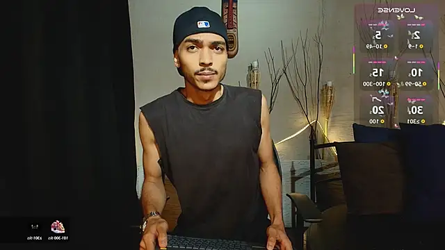 Snapshot of MarcusRain_ chatting on November 12, 7:24 pm MarcusRain online show from November 12, 7:24 pm