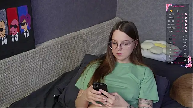 Violetwin online show from March 28, 12:05 pm