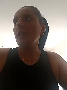 Snapshot of Titiss8921 chatting on September 11, 1:11 pm Titiss8921 online show from September 11, 1:11 pm