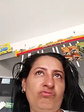 Snapshot of Titiss8921 chatting on October 22, 2:06 pm Titiss8921 online show from October 22, 2:06 pm