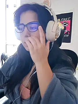 CutteGirl99 online show from September 26, 12:53 pm