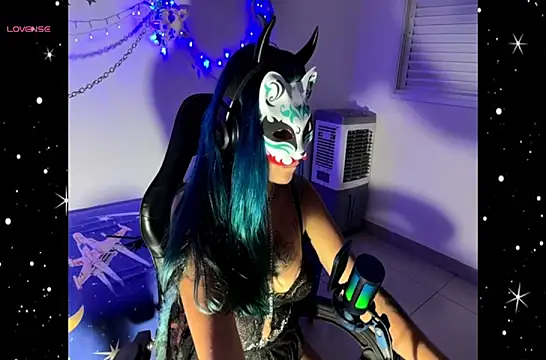 bluesubmissive online show from April 23, 8:13 am