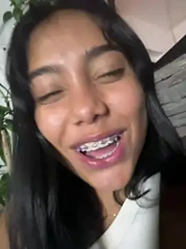 Snapshot of Milaa_Star_ chatting on August 1, 5:50 am Milaa Star online show from August 1, 5:50 am