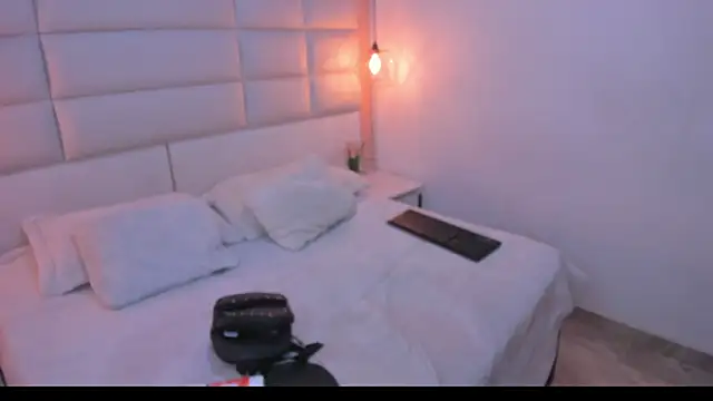 Salome Smitth 1 online show from March 23, 10:25 pm