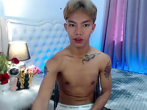 Snapshot of jersthebigfuckerxxx chatting on October 11, 4:55 am jersthebigfuckerxxx online show from October 11, 4:55 am