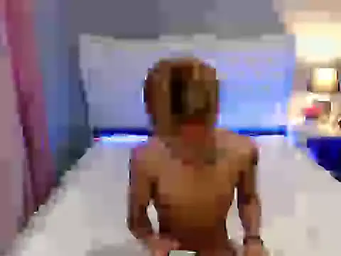 Snapshot of jersthebigfuckerxxx chatting on October 24, 6:54 am jersthebigfuckerxxx online show from October 24, 6:54 am