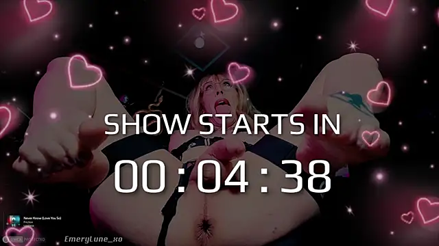 EmeryLune xo online show from February 14, 5:37 am