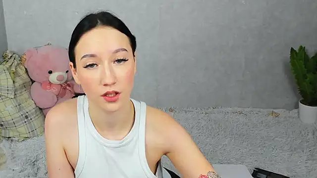 Snapshot of EileenMoores chatting on November 28, 7:44 am EileenMoores online show from November 28, 7:44 am