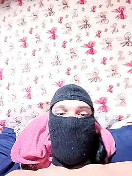 Snapshot of Yohendy_365 chatting on April 26, 4:37 pm Yohendy 365 online show from April 26, 4:37 pm