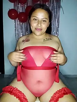 Snapshot of yelezia chatting on September 21, 6:04 am yelezia online show from September 21, 6:04 am