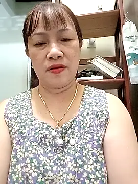 Snapshot of Baby-ladysweets20 chatting on October 17, 12:08 pm Baby-ladysweets20 online show from October 17, 12:08 pm