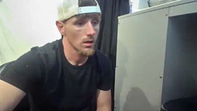 Snapshot of Robbin_Bnks chatting on October 30, 5:20 am Robbin Bnks online show from October 30, 5:20 am