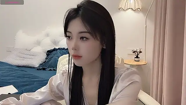 bao-bao- online show from November 6, 3:35 pm