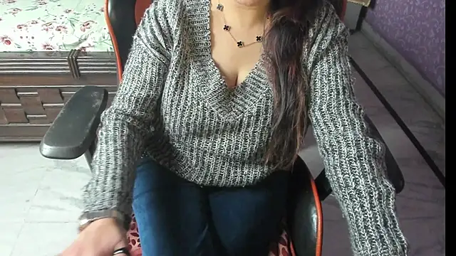 Snapshot of ShylaGill chatting on December 17, 3:29 pm ShylaGill online show from December 17, 3:29 pm