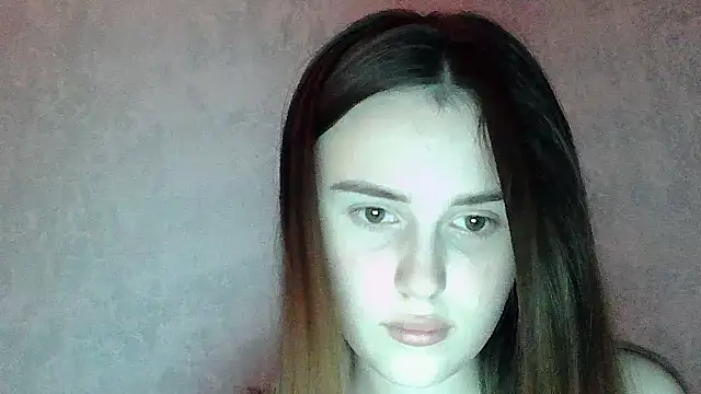 SweetLoraa online show from March 13, 11:00 pm