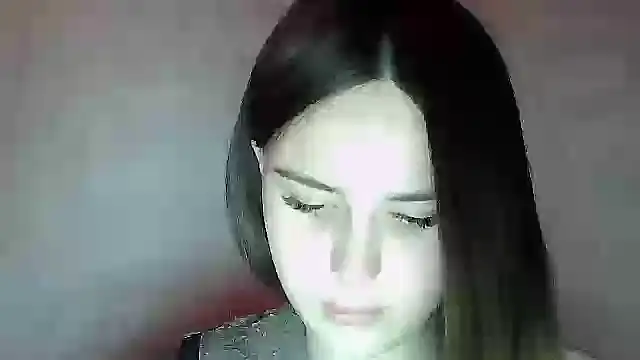 Snapshot of SweetLoraa chatting on April 27, 8:51 pm SweetLoraa online show from April 27, 8:51 pm