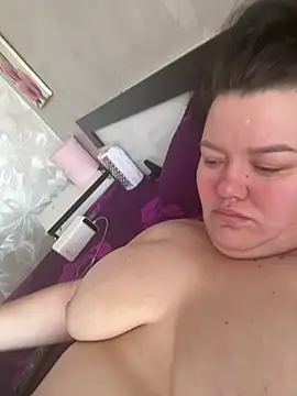 SunnyLeila2101 online show from March 26, 7:25 am