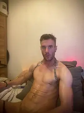 sexbooy27 online show from July 25, 9:34 pm