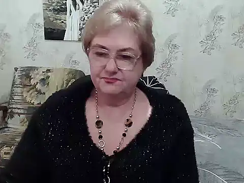 Renata62011 online show from April 3, 11:52 am