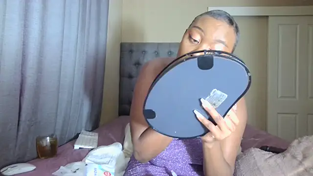 Snapshot of nanababe1 chatting on October 23, 8:46 am nanababe1 online show from October 23, 8:46 am