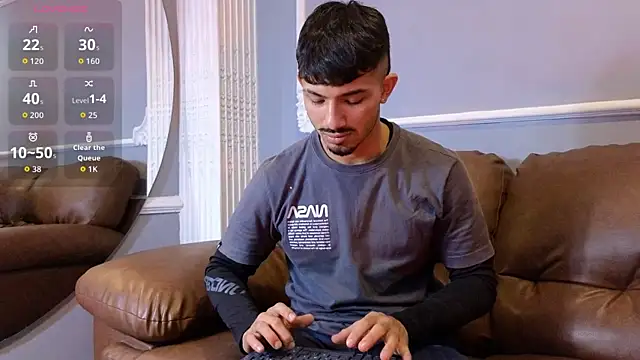 Snapshot of ArturoCardona_ chatting on September 22, 1:46 pm ArturoCardona online show from September 22, 1:46 pm