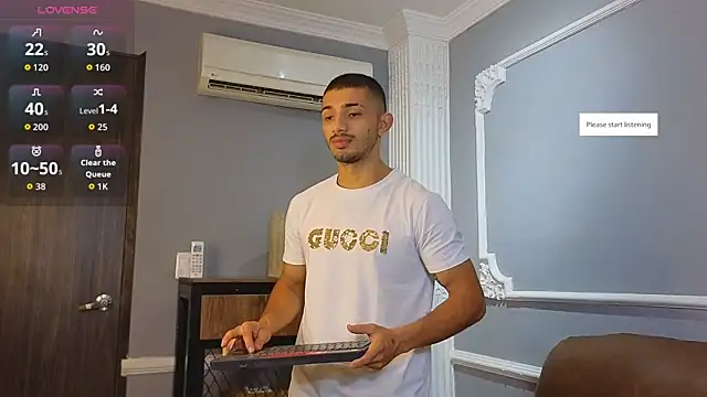 Snapshot of ArturoCardona_ chatting on October 7, 1:52 pm ArturoCardona online show from October 7, 1:52 pm