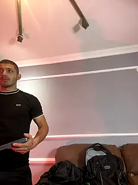 Snapshot of ArturoCardona_ chatting on October 22, 1:00 pm ArturoCardona online show from October 22, 1:00 pm