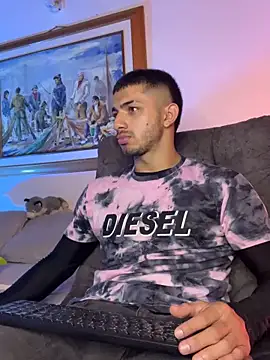 Snapshot of ArturoCardona_ chatting on November 25, 11:27 pm ArturoCardona online show from November 25, 11:27 pm