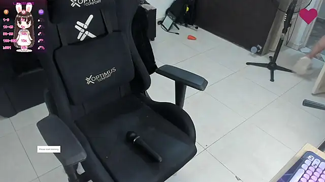 Aishelyng online show from February 4, 2:17 am