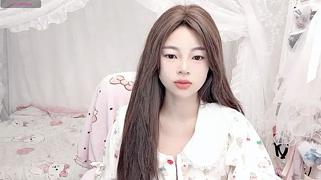 9aunatiis online show from February 8, 7:39 pm