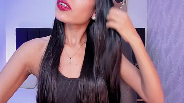 Snapshot of kaylaadams7 chatting on October 19, 11:44 am kaylaadams7 online show from October 19, 11:44 am