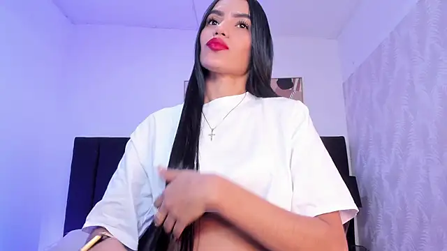 Snapshot of kaylaadams7 chatting on December 5, 11:41 am kaylaadams7 online show from December 5, 11:41 am