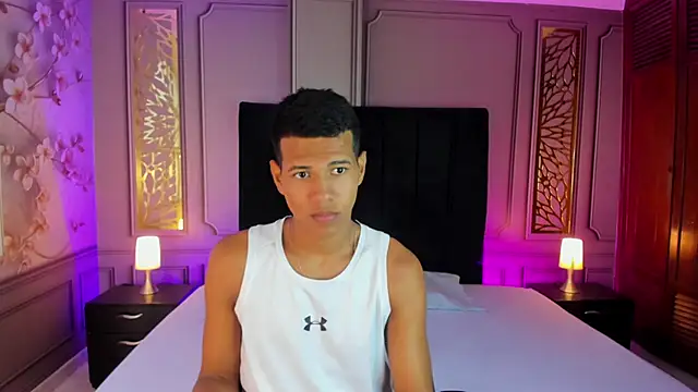 KingStark  online show from October 23, 11:20 am