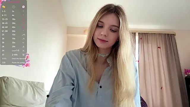 FruityXo online show from June 1, 11:01 am