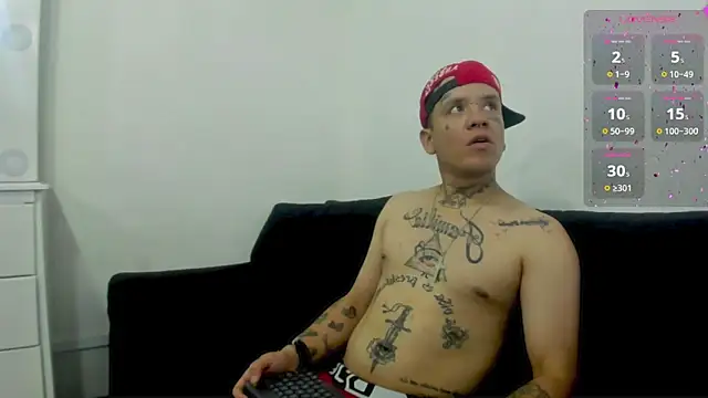 Snapshot of Dangerous_couple_ chatting on September 19, 7:14 pm Dangerous couple online show from September 19, 7:14 pm