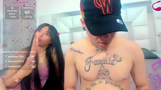 Snapshot of Dangerous_couple_ chatting on October 1, 7:20 pm Dangerous couple online show from October 1, 7:20 pm