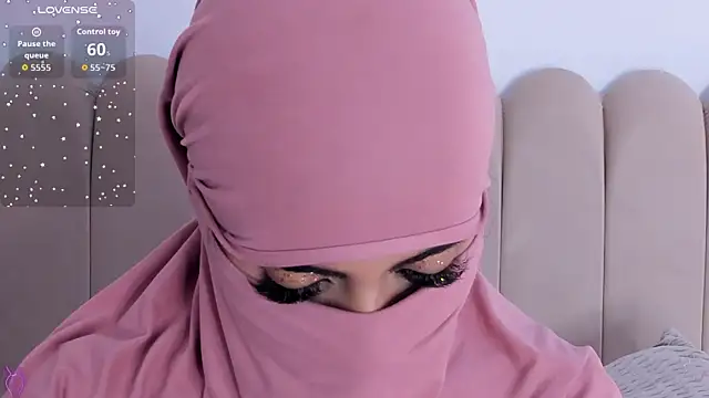 Snapshot of Jasmin_hamdan chatting on December 17, 7:09 pm Jasmin hamdan online show from December 17, 7:09 pm