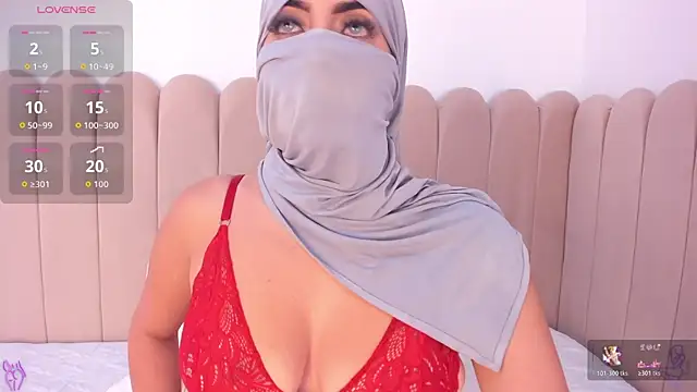 Snapshot of Jasmin_hamdan chatting on January 9, 7:37 pm Jasmin hamdan online show from January 9, 7:37 pm