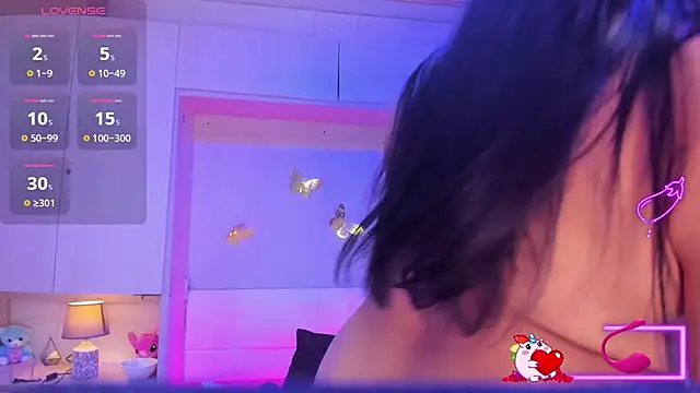 LilyWhitney online show from February 5, 4:17 am