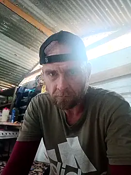 Snapshot of Canuseemeray chatting on November 17, 10:26 pm Canuseemeray online show from November 17, 10:26 pm