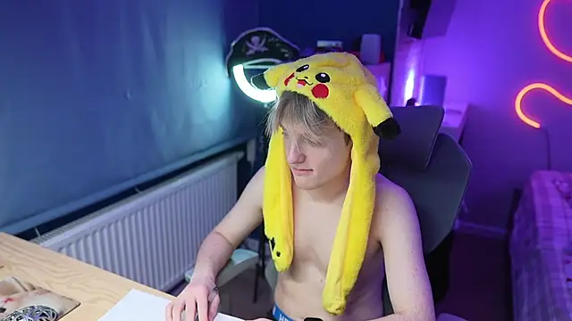 Snapshot of Serxyi chatting on January 5, 5:27 pm Serxyi online show from January 5, 5:27 pm