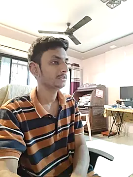 yung cplz online show from December 19, 8:10 am